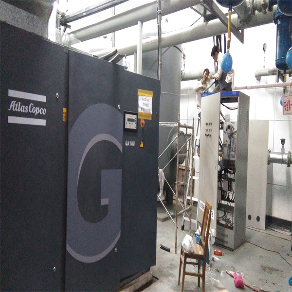 空壓機變頻改造現場(chǎng)施工